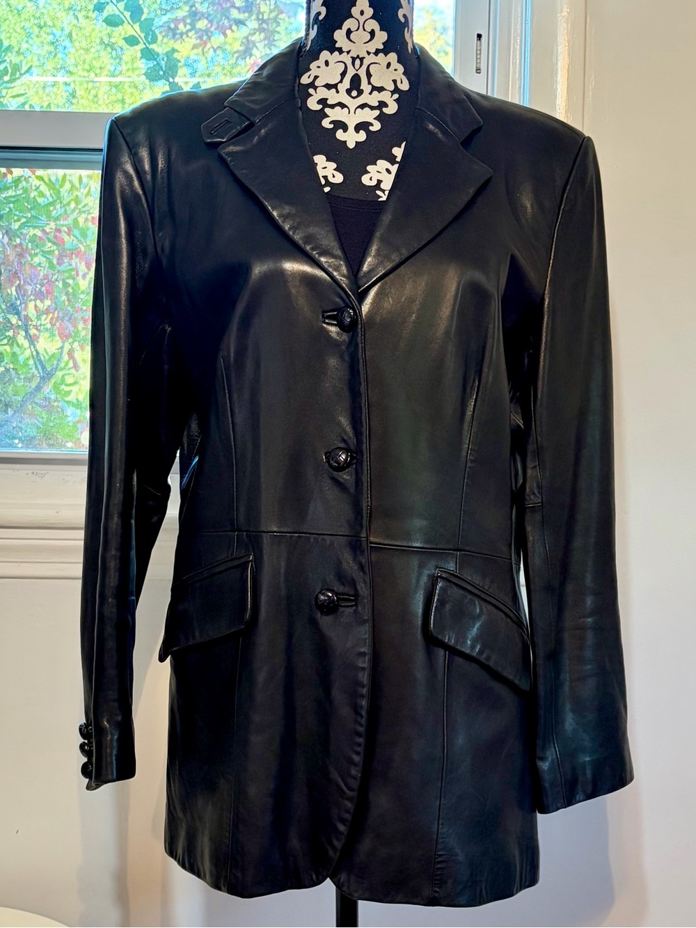 Ann Taylor Black Leather Blazer Jacket Size 12